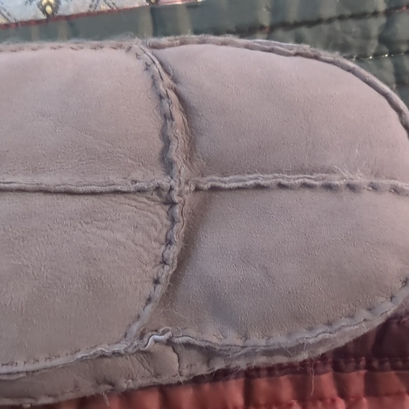 PORTOLANO* taupe suede shearling lined winter mittens size M ladies NWOT - Picture 4 of 9